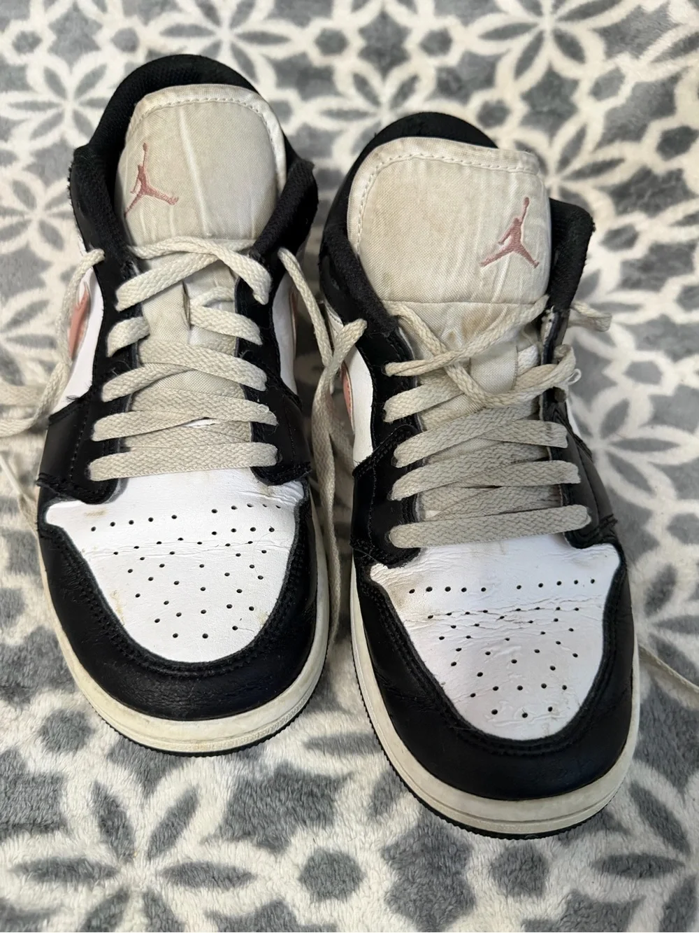 Air Jordan 1 White rust pink and black